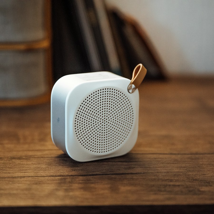 Cube speaker
